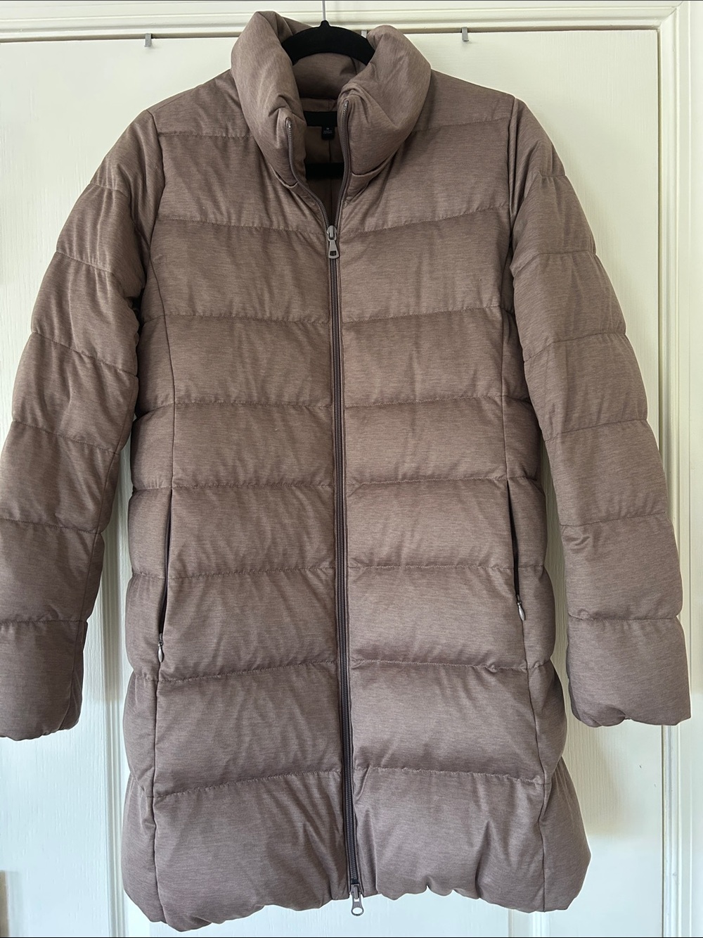 Uniqlo Women's Puffer Coat - Taupe